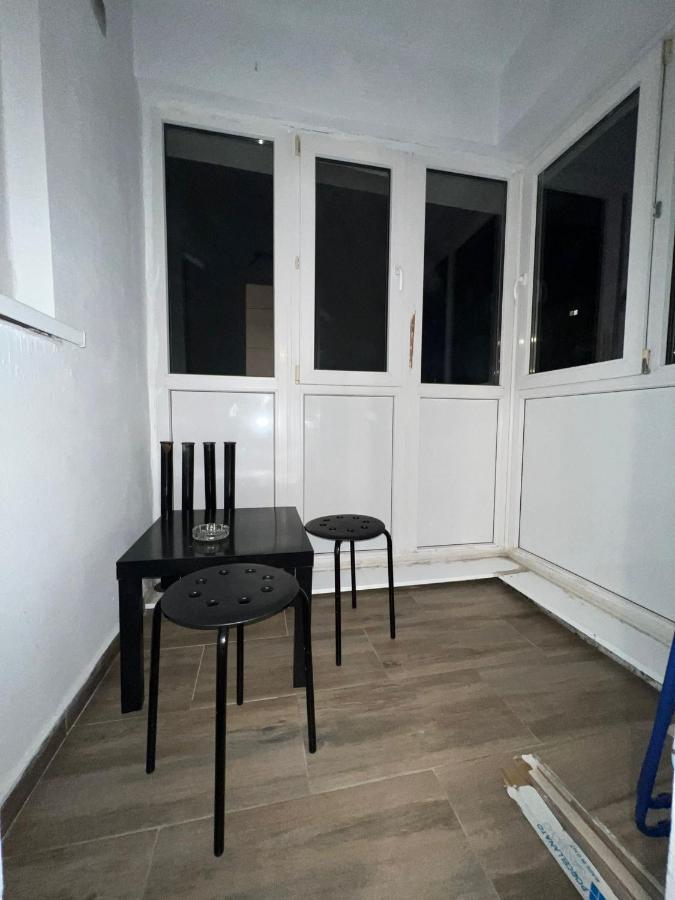 First Studio Βουκουρέστι Εξωτερικό φωτογραφία